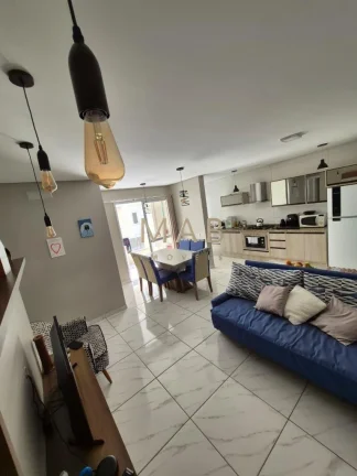Imagem Imperdível! Apartamento à venda em Ingleses Norte, Florianópolis-SC: 2 quartos, 1 suíte, 1 sala, 2 banheiros, 2 vagas de garagem.