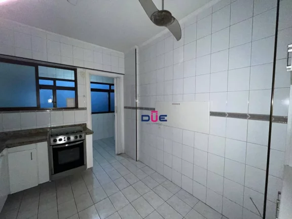 Imagem Apartamento com 2 dormitórios à venda, 120 m² por R$ 845.000,00 - Boqueirão - Santos/SP