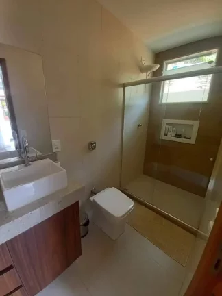 Imagem LINDA CASA A VENDA EM CONDOMINIO FECHADO - NOVA FRIBURGO.