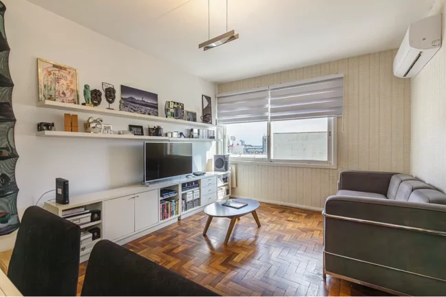 Imagem Apartamento à venda no bairro Floresta - Porto Alegre/RS