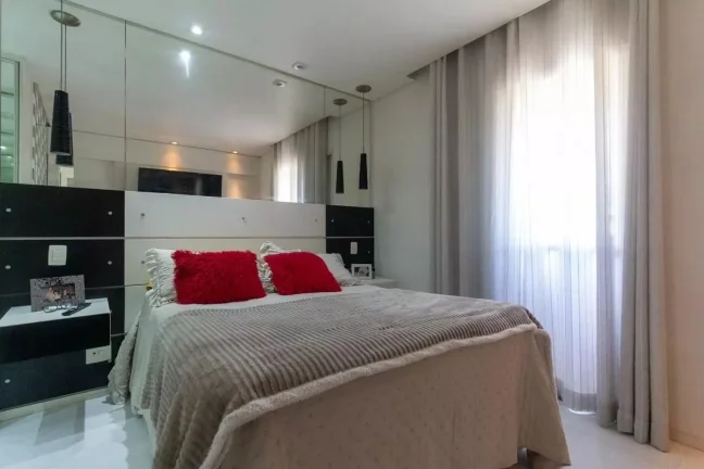 Imagem Apartamento - 115 m² | 3 Quartos • 4 Banheiros
