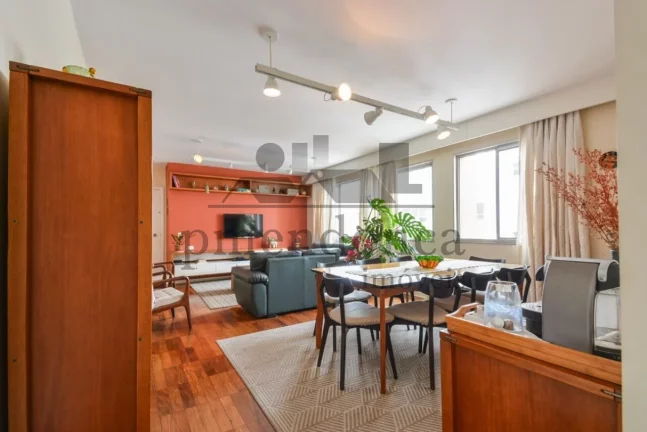 Imagem Apartamento com 142m² na Rua Sabará, 3 quartos (1 suíte) e 1 vaga.