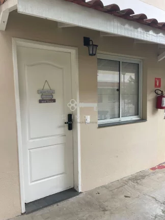 Casa à venda Granja Viana: 2 dormitórios, 1 suíte spa Cond Villas da Granja