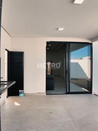Imagem Casa com 4 suítes, Piscina à venda, no condomínio Eco Spa.