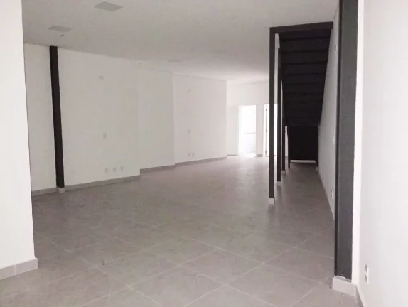 Imagem Salão para alugar, 320 m² por R$ 20.254,84/mês - Centro - Poá/SP