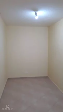 Imagem Sobrado com 5 kitnets independentes em localização estratégica para renda