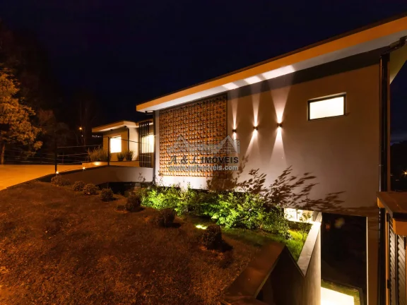Imagem Casa 3 Suítes à Venda em Santo Antônio do Pinhal | Condomínio Alto Padrão