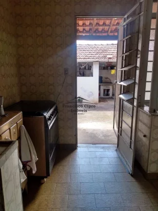 Imagem Casa à venda no bairro Centro - Guaratinguetá/SP