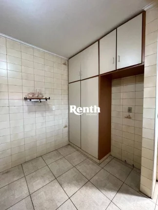 Imagem Casa com 2 dormitórios à venda, 160 m² por R$ 450.000,00 - Jardim Mirassol - Rio Claro/SP