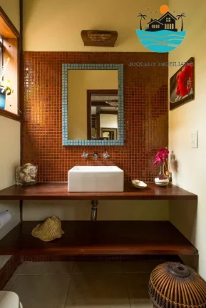 Imagem Casa bem localizada - Praia de Juquehy, 450 metros da praia, piscina, churrasqueira, 6 dormitórios, acomoda 14 pessoas | Juquehy Imobiliária