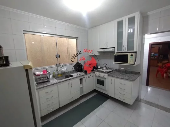 Imagem Sobrado à Venda no Bairro Independência em São Bernardo do Campo– 178m² de Conforto e Funcionalidade!