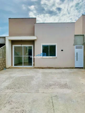 Imagem Casa para Locação em Feira de Santana, Tomba, 2 dormitórios, 1 banheiro, 3 vagas