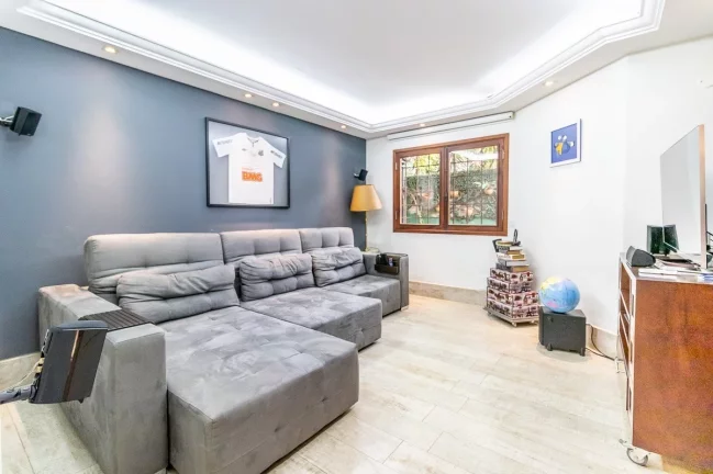 Imagem Casa com 5 Quartos à Venda, 632 m² em Jardim Prudência - São Paulo