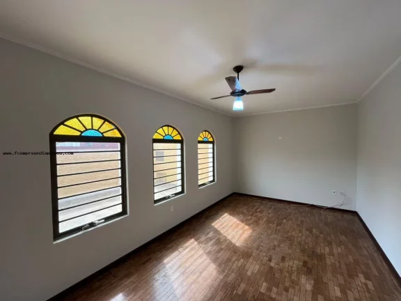 Imagem Casa para Locação em Limeira, Jardim Santa Cecília, 3 dormitórios, 2 banheiros, 2 vagas