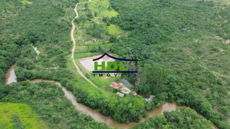 Imagem Fazenda 30 Alqs beira Rio à 100 kms de Goiânia