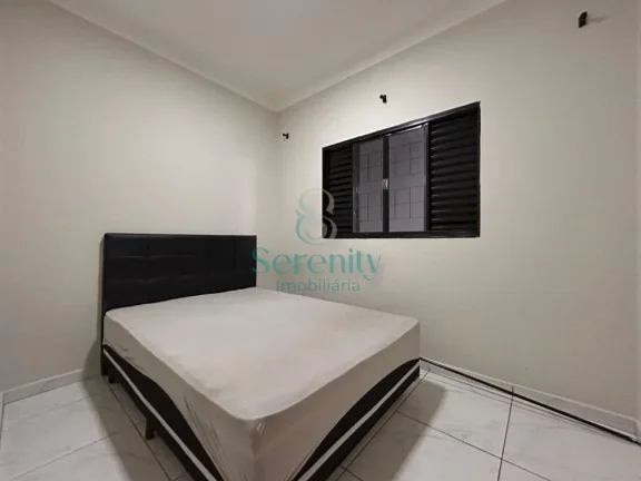 Imagem Casa Mobiliada para alugar no Jardim Tókio - 3 dormitórios - 1 suíte – 1 vaga - R$ 3.500,00/mês - Jardim Tókio - Londrina/PR