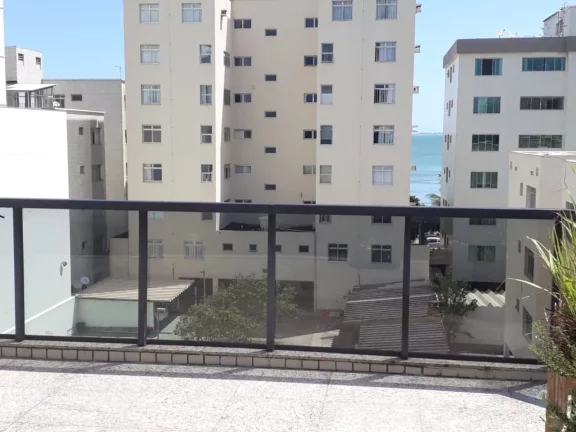 Cobertura Linear, 03 Quartos, 01 Suite, 02 Vagas de Garagem, Area Externa, Praia da Cerca, Guarapari - ES