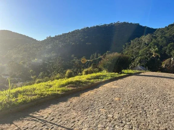 Imagem Terreno para Venda em Teresópolis / RJ no bairro Albuquerque