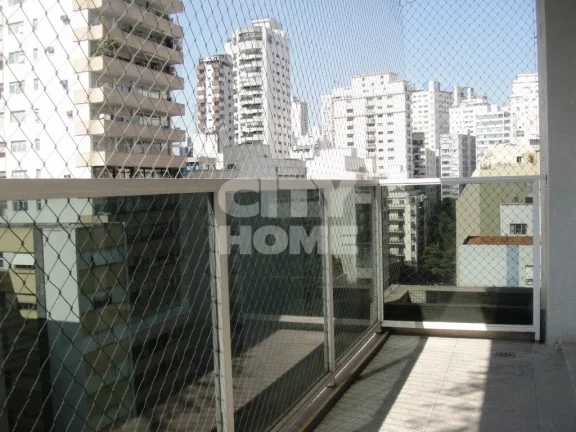 Imagem Apartamento reformado super espaçoso com 240m², 04 dormitórios ( 2 suítes ) e 2 vagas na garagem...