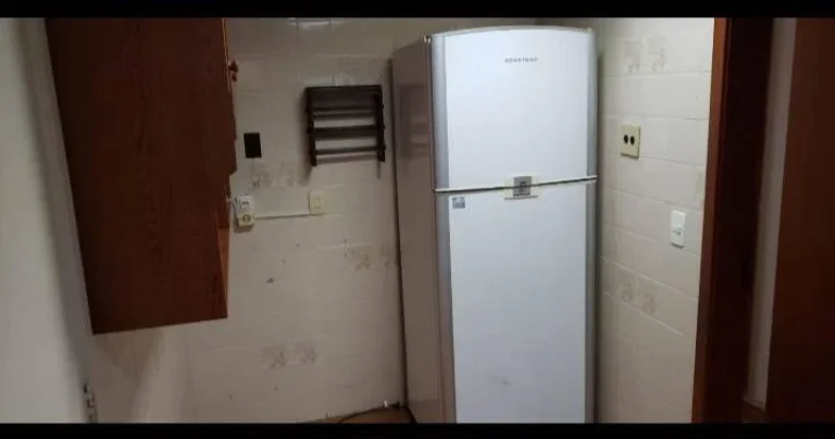 Imagem APARTAMENTO A VENDA TONELERO 3 QUARTOS COM VARANDA E 3 VAGAS