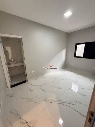 Imagem Casa com 2 dormitórios à venda, 75 m² por R$ 780.000 - Canto do Forte - Praia Grande/SP