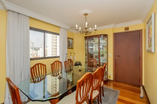 Imagem Apartamento Perdizes - 170M², 4 Dorms, 2 Suítes, 3 Salas, 3 Vagas Demarcadas, Face Norte, Varanda, Armários, Depósito, Hidromassagem, Piscina.