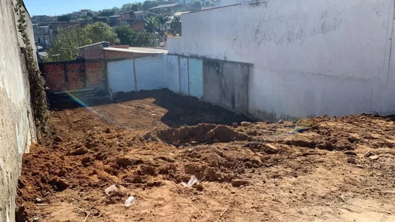 Imagem Terreno à venda, 125 m² por R$ 150.000,00 - Jardim Revista - Suzano/SP