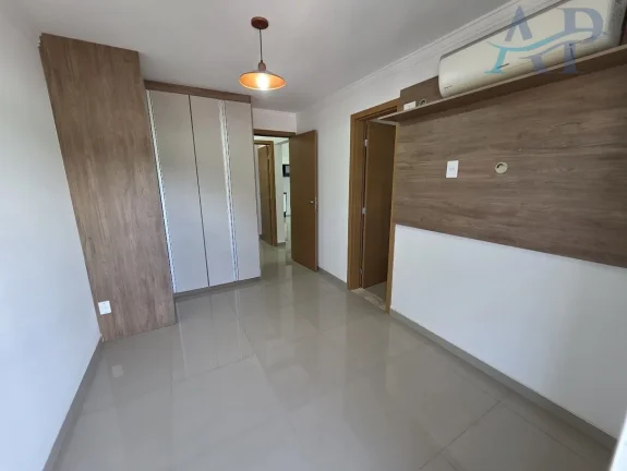 Imagem Apartamento no Canto do Forte com Parcelamento Direto