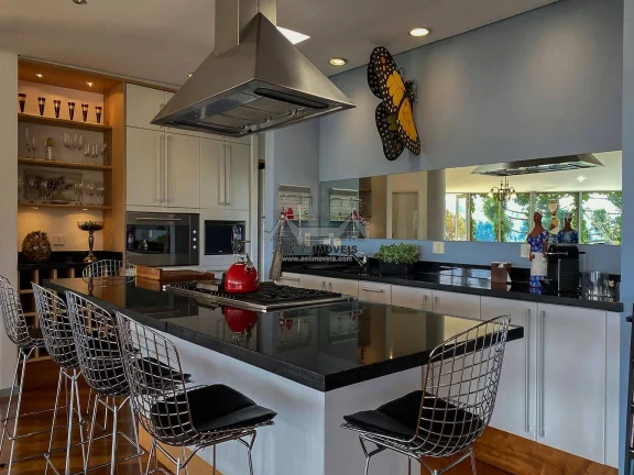 Imagem Casa à venda em Campos do Jordão – Com Vista exuberante da natureza
