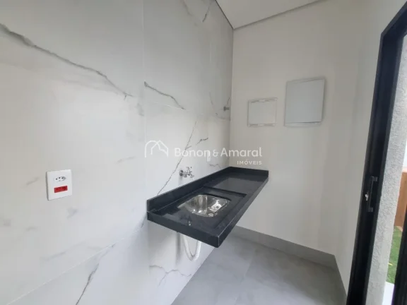 Imagem Essa linda casa com 134 metros quadrados de construção, oferece um ambiente espaçoso e acolhedor....