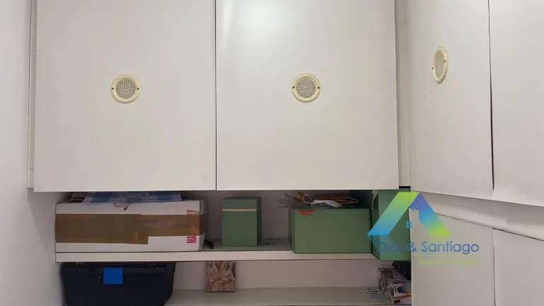 Imagem Apartamento à venda com 75m², 2 quartos e 2 vagas Saúde