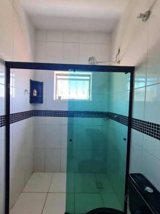Imagem CASA EM DOIS PAVIMENTOS NA ÁREA CENTRAL DE PILAR DO SUL- SP