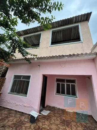 Imagem Casa em Condomínio para Locação em Rio de Janeiro / RJ no bairro Freguesia (Jacarepaguá)