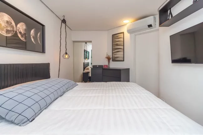 Imagem Cobertura à venda em São Paulo, Moema, com 2 quartos, 80m2