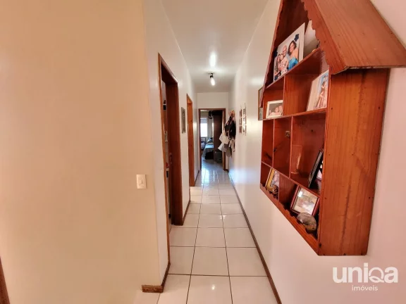 Imagem Casa sobrado de 03 dormitórios para venda em Camobi próximo da UFSM com cerca el