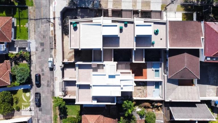 Imagem Sobrado novo com 182 m², 3 suítes à venda por R$ 1.486.000 - Bacacheri - Curitiba/PR