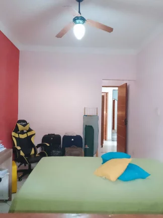 Imagem VENDO ÓTIMA CASA 115M² 2 QUARTOS RUA ANTONIO HOLANDA REALENGO - RJ