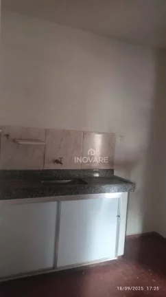 Imagem Casa com 3 dormitórios para alugar, 119 m² por R$ 2.200,00/mês - Vila de Furnas - Itumbiara/GO