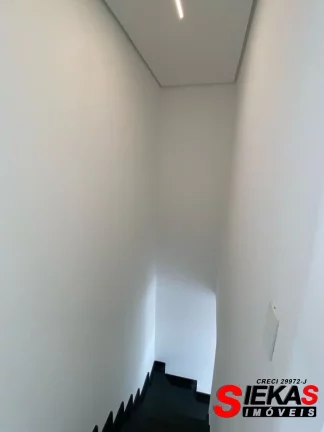 Imagem Excelente Casa Comercial de Alto Padrão para Locação no Tatuapé, São Paulo-SP: 4 Quartos, 2 Salas, 3 Banheiros, 1 Vaga, 150m².