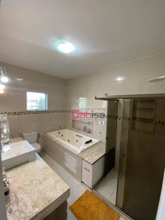 Imagem Casa com 4 dormitórios à venda, 334 m² por R$ 2.700.000,00 - Novo Portinho - Cabo Frio/RJ