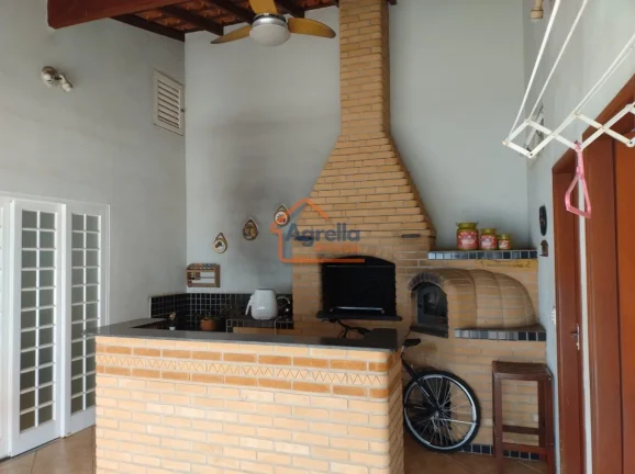 Imagem Casa à venda no bairro Jardim Nossa Senhora das Graças - Mogi Guaçu/SP