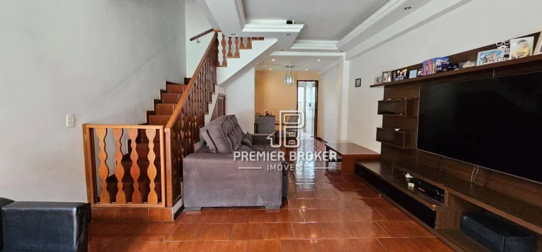 Imagem Casa à venda, 96 m² por R$ 400.000,00 - Várzea - Teresópolis/RJ