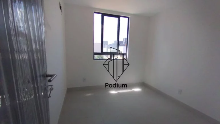 Imagem Cobertura Duplex com área privativa e Jacuzzi no Altiplano - CO0352.