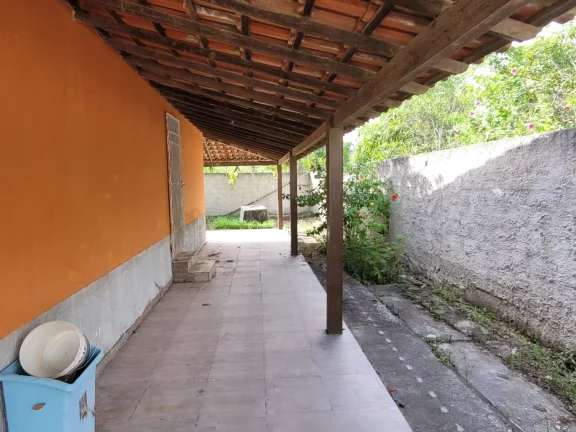 Imagem Excelente casa de terreno inteiro em Chácara de Inoan.