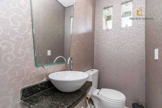 Imagem Sobrado com 3 quartos à venda, 143 m² por R$ 890.000 - Bairro Alto - Curitiba/PR