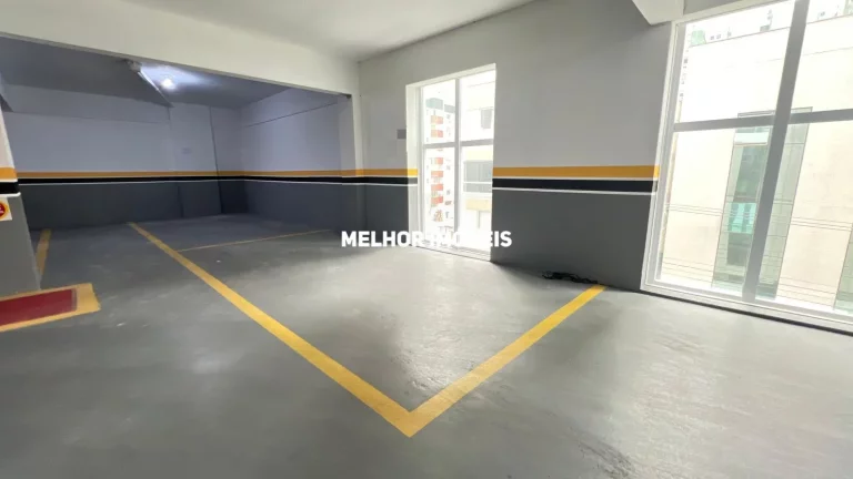 Imagem Apartamento com 03 suítes e 02 vagas, localizado no Centro de Balneário Camboriú