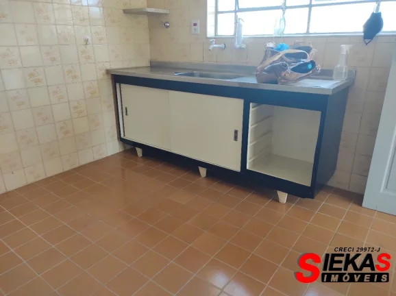 Imagem Imperdível casa para venda em São Paulo-SP, Bairro Piqueri: 4 quartos, 2 banheiros, 3 vagas de garagem, 184,00 m² de área.
