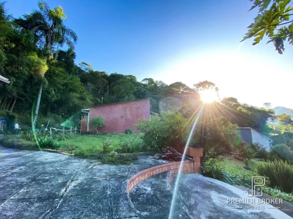 Imagem Casa à venda, 133 m² por R$ 1.150.000,00 - Golfe - Teresópolis/RJ