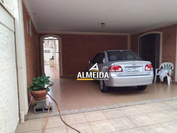 Imagem Casa com 3 dormitórios à venda, 198 m² por R$ 550.000,00 - Vila Aparecida - Rio Claro/SP