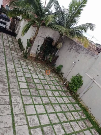 Imagem Sobrado com 4 dormitórios à venda, 962 m² por R$ 2.500.000,00 - Quiririm - Taubaté/SP